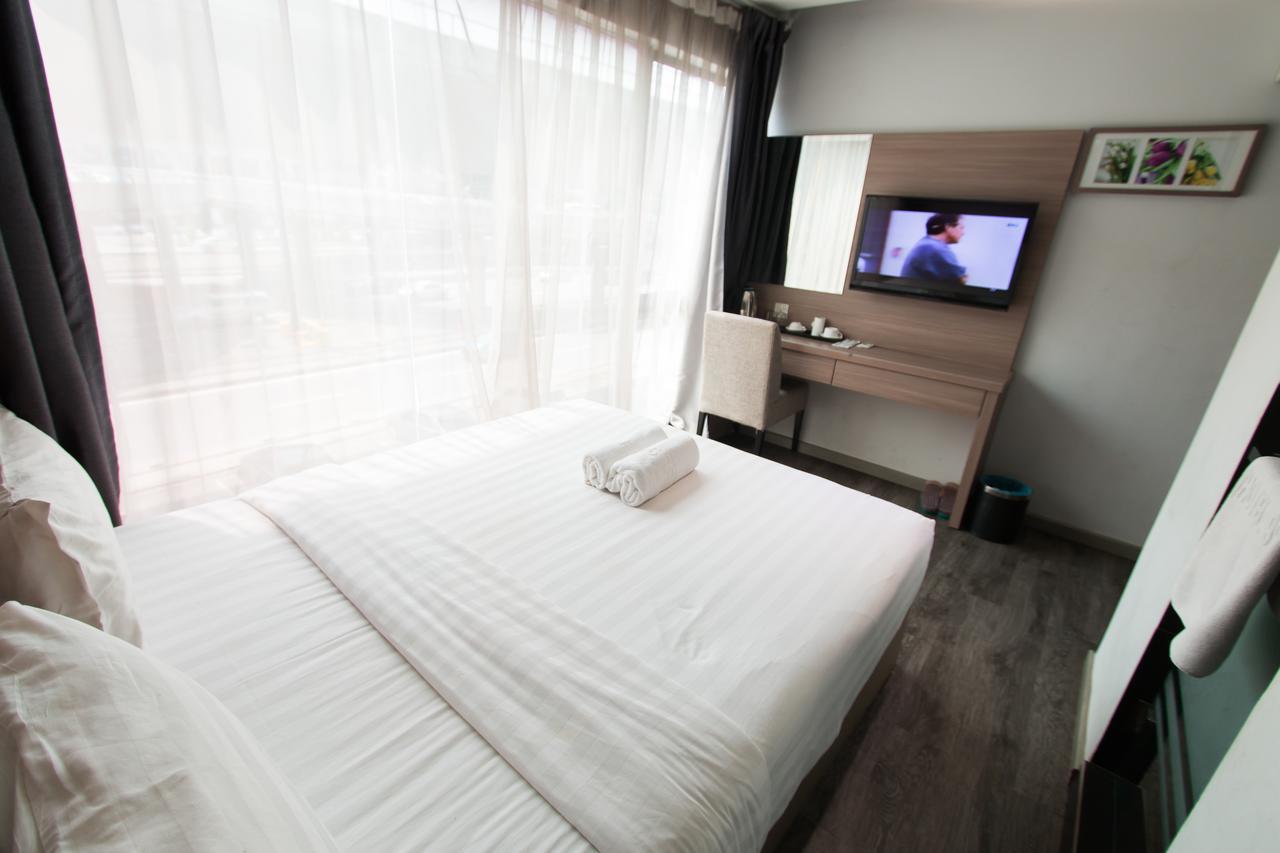 Hotel 99 Pusat Bandar Puchong Luaran gambar