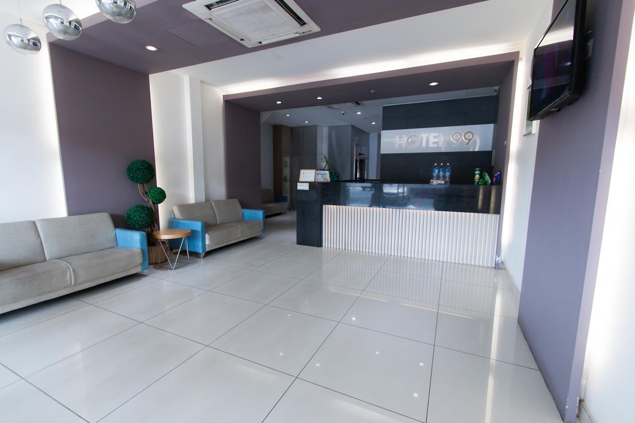 Hotel 99 Pusat Bandar Puchong Luaran gambar