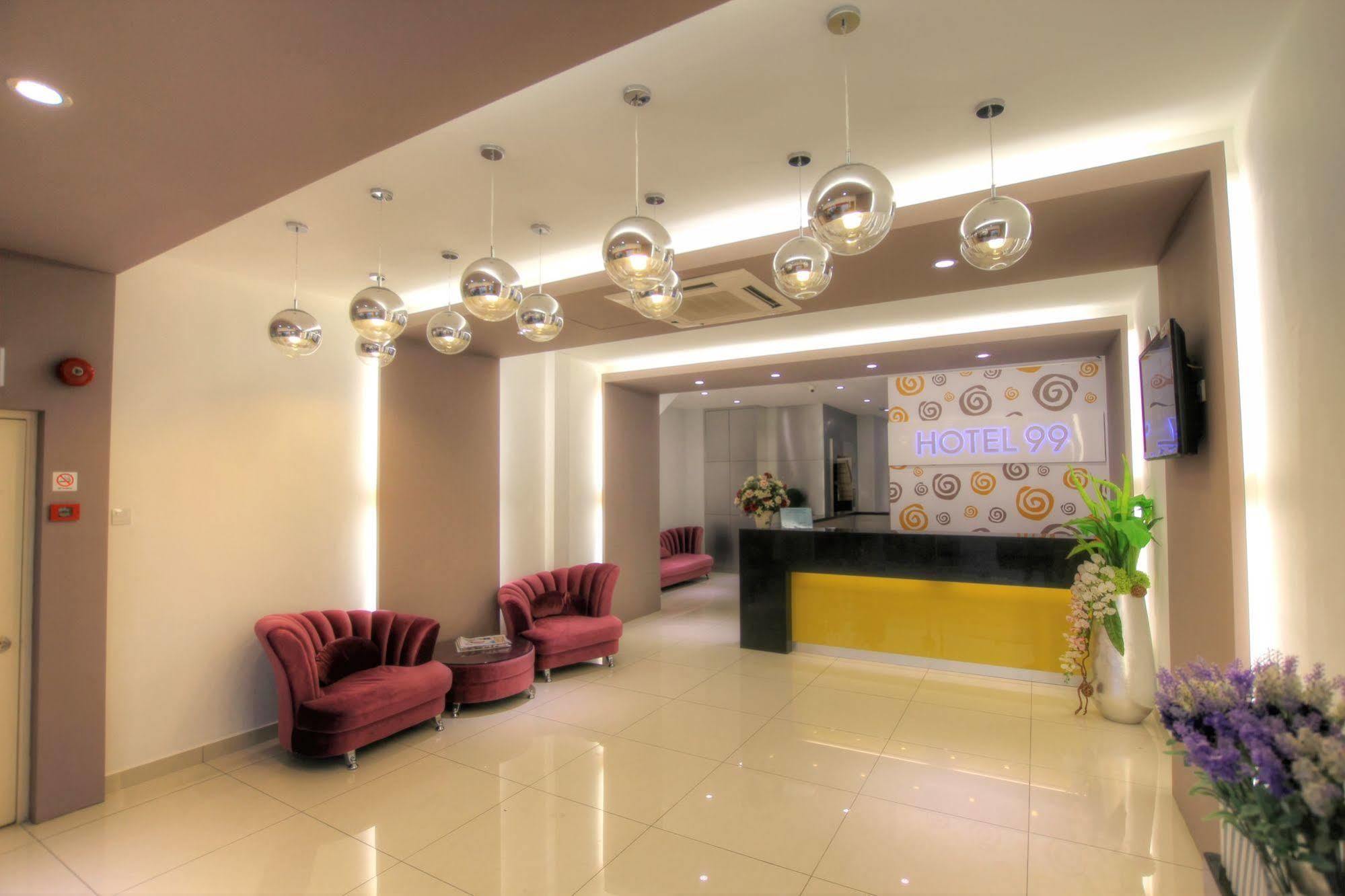 Hotel 99 Pusat Bandar Puchong Luaran gambar