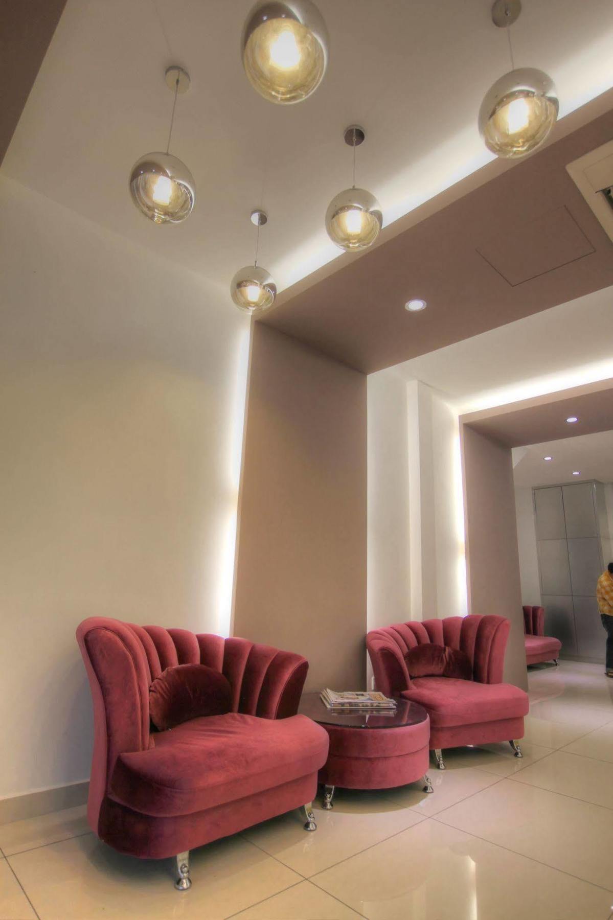 Hotel 99 Pusat Bandar Puchong Luaran gambar