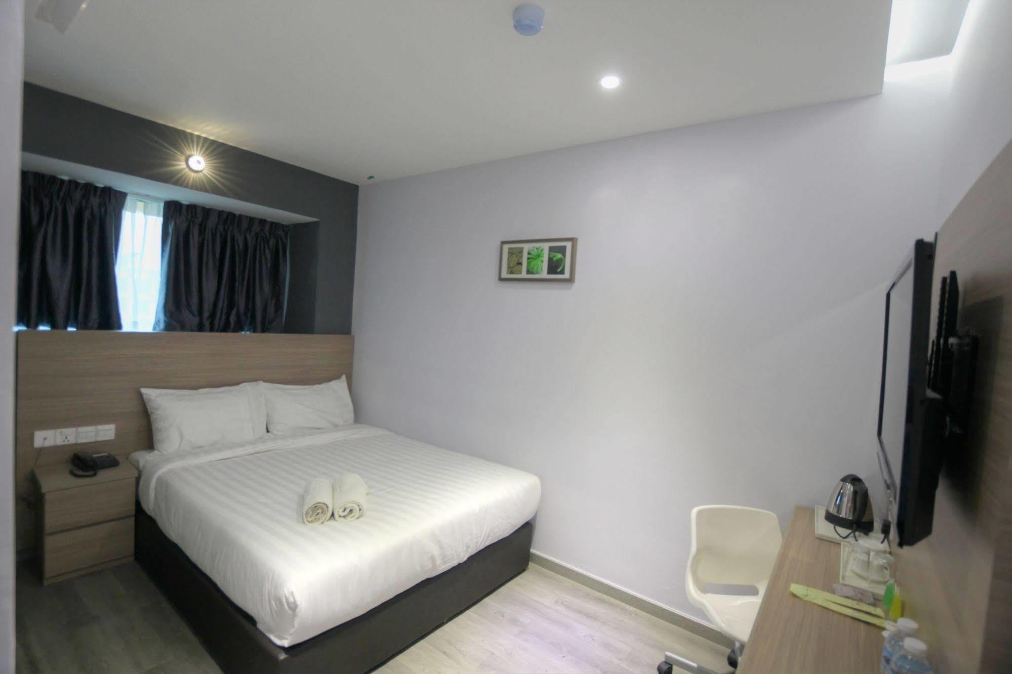 Hotel 99 Pusat Bandar Puchong Luaran gambar