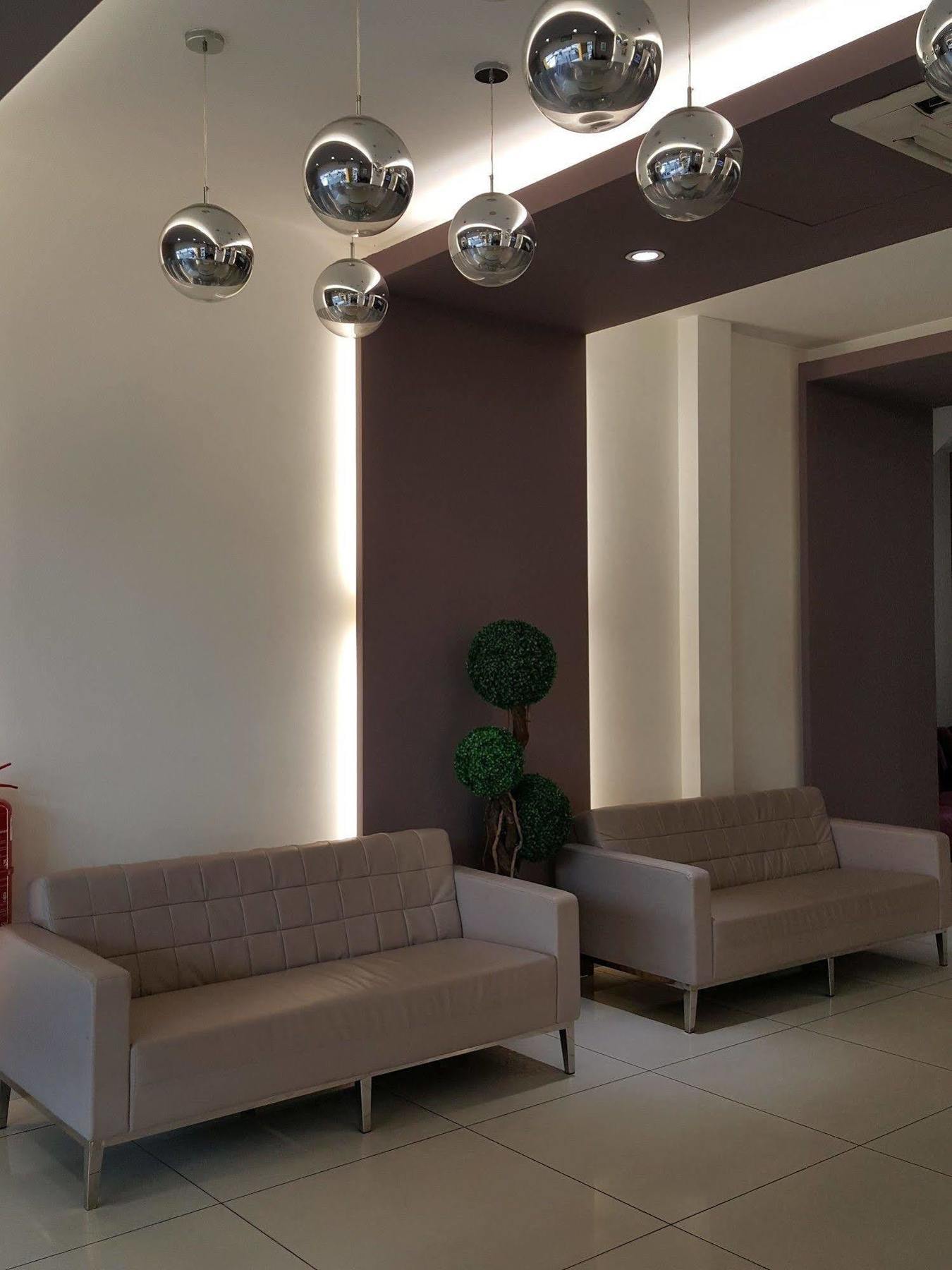 Hotel 99 Pusat Bandar Puchong Luaran gambar