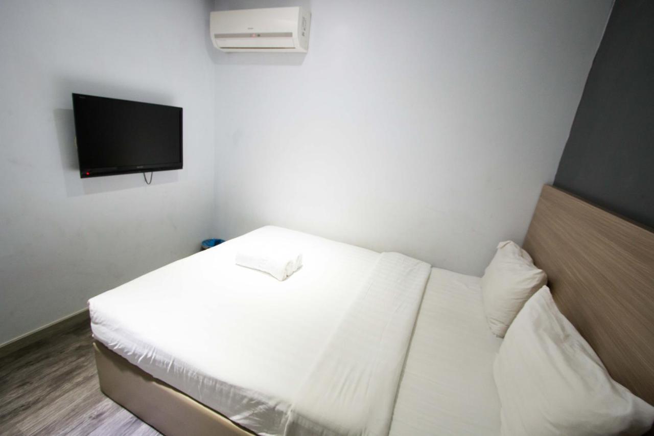 Hotel 99 Pusat Bandar Puchong Luaran gambar