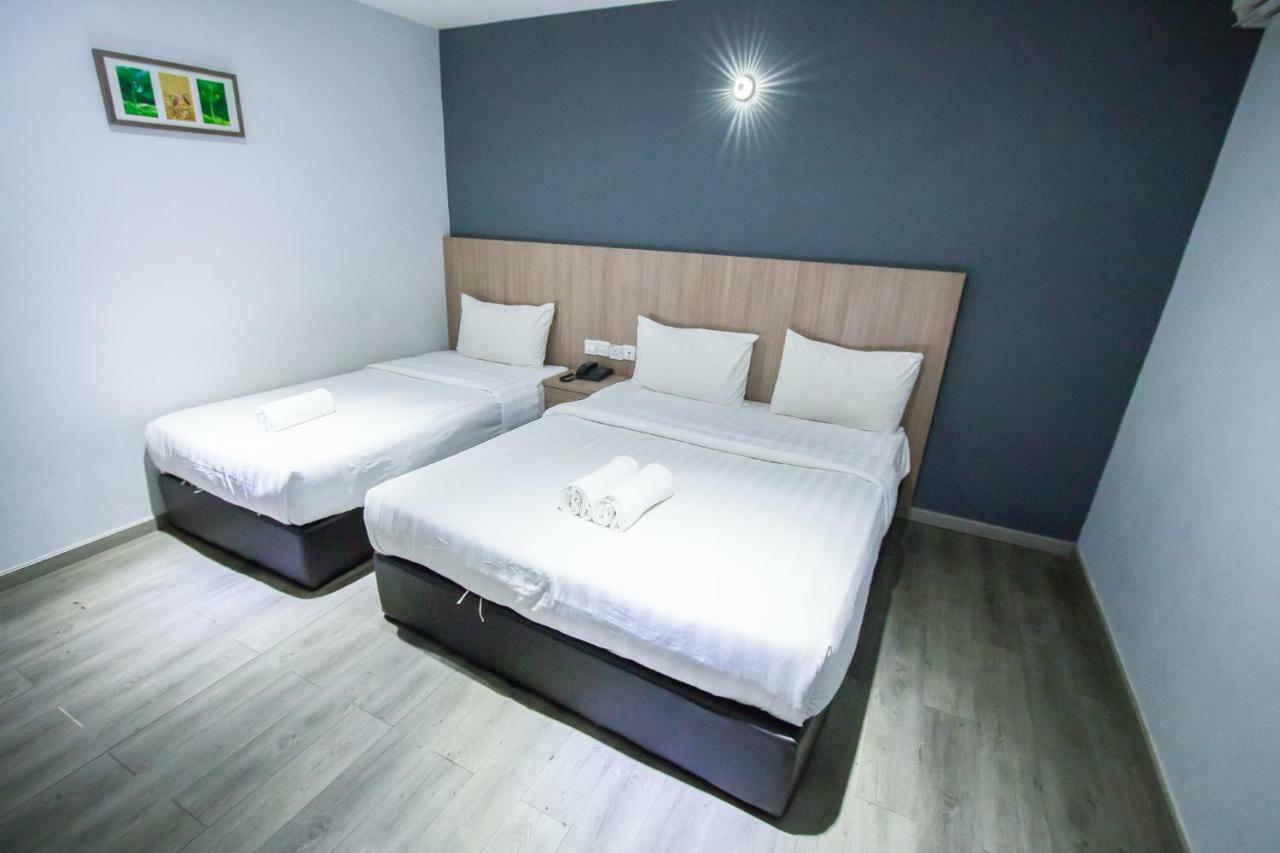 Hotel 99 Pusat Bandar Puchong Luaran gambar