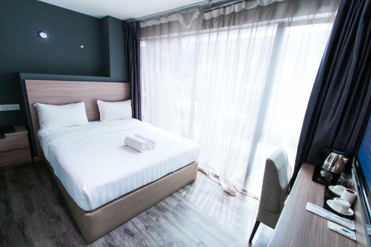 Hotel 99 Pusat Bandar Puchong Luaran gambar